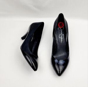 Jessica simpson Velmax point toe patent heels Size 6B